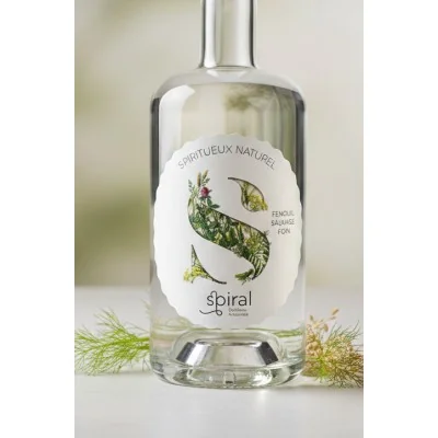 distillerie-spiral-Fenouil-sauvage-foin.jpg