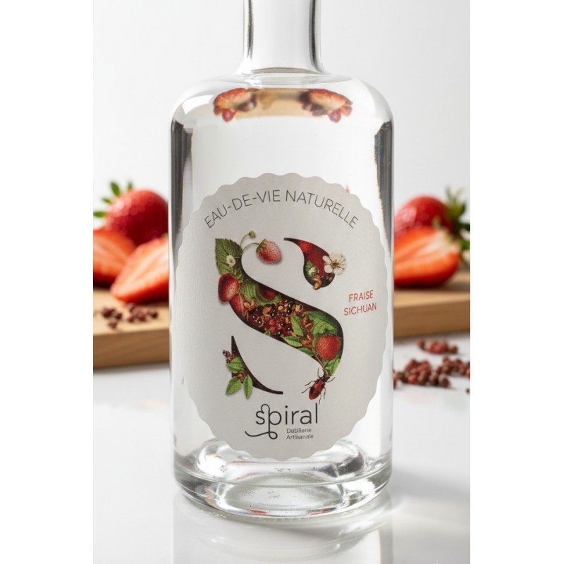 distillerie-spiral-fraise-poivre-de-sichuan.jpg